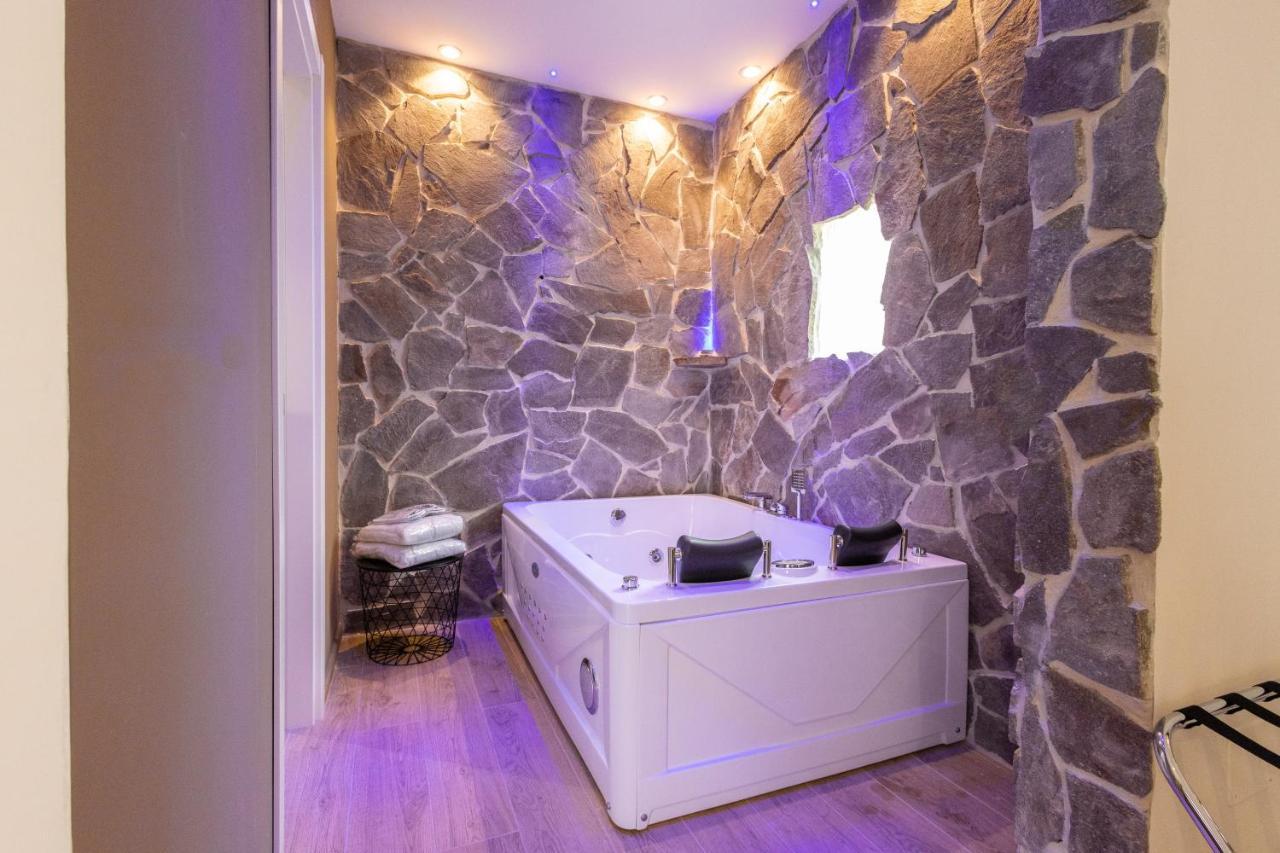 Lovely Rooms - Guest House Suites Triggiano Εξωτερικό φωτογραφία
