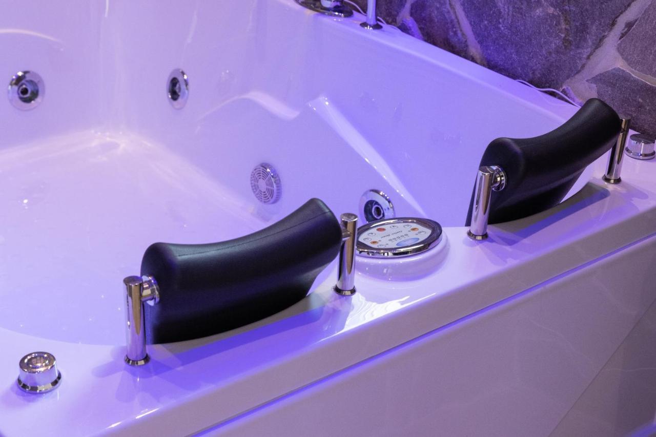 Lovely Rooms - Guest House Suites Triggiano Εξωτερικό φωτογραφία