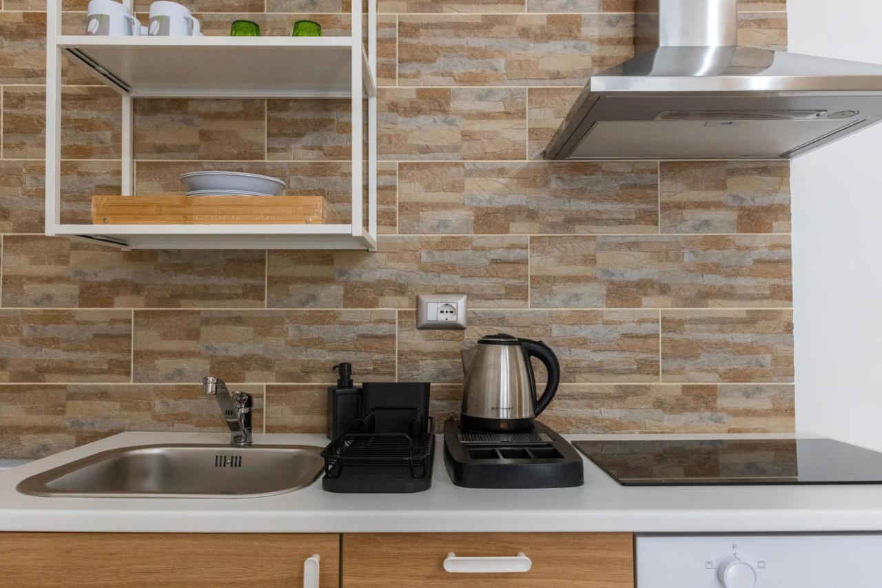 Lovely Rooms - Guest House Suites Triggiano Εξωτερικό φωτογραφία